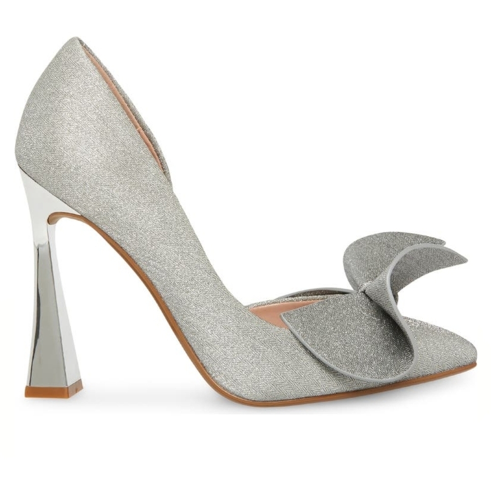 Elegant Silver High Heel Pumps